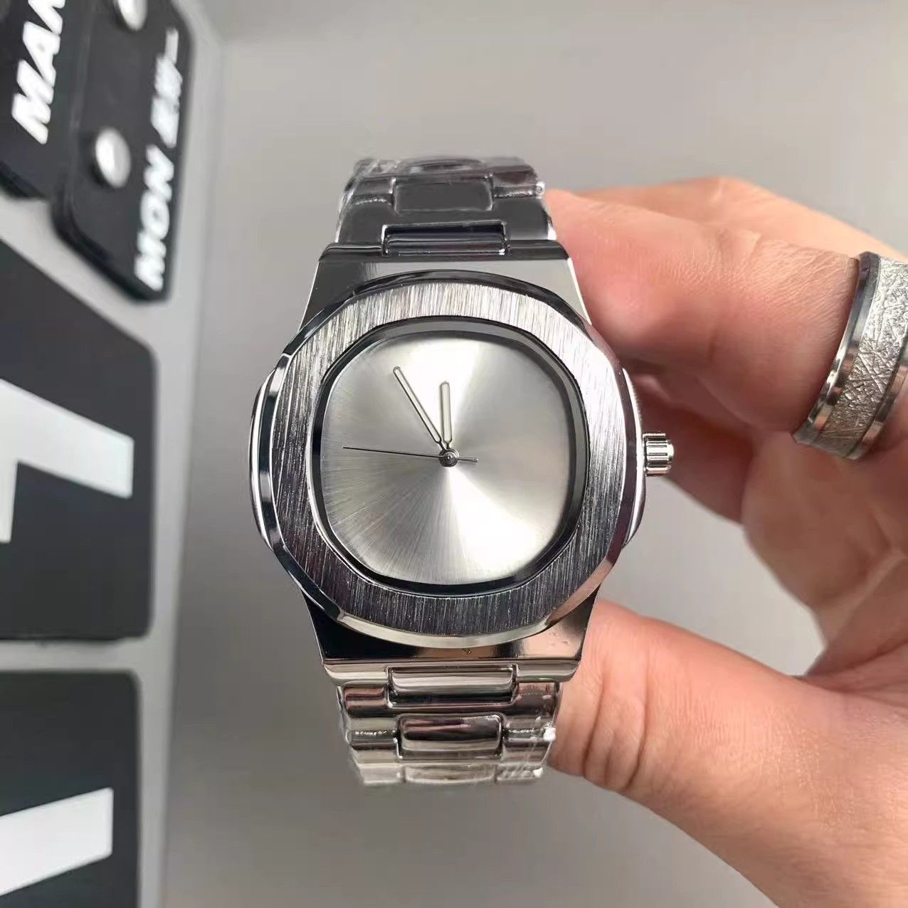 Custom Logo Men's Quartz Watch - Luxury Watch Brands Logo review and price
